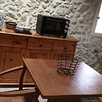 Couette-café Les Du Hameau Avec Piscine *