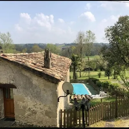 Les Du Hameau Avec Piscine *