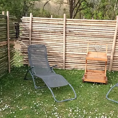 Les Du Hameau Avec Piscine